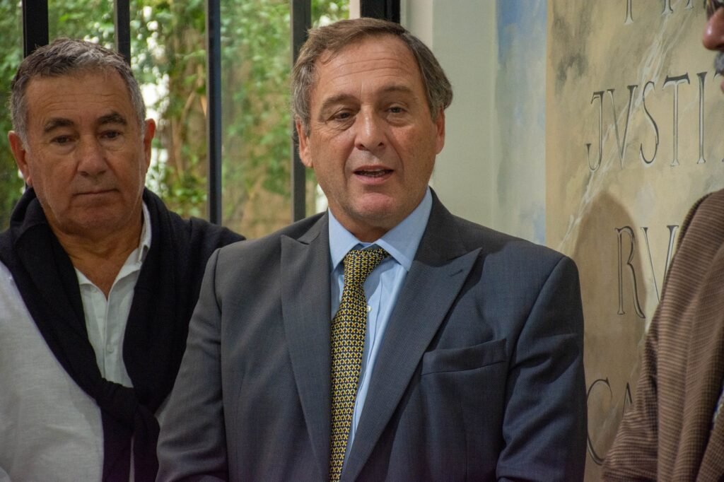 Reunión en T.Lauquen del Colegio de Abogados de la provincia de Buenos ...
